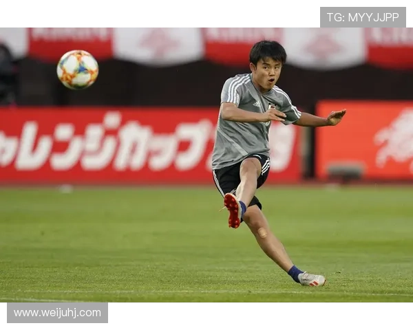 久保建英：从亚洲天才到欧洲主力边锋的成长路径