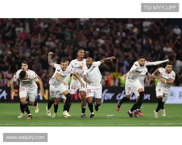 塞维利亚管理层动荡,导致球队本赛季表现不稳定,竞争格局出现变化。 塞维利亚管理层动荡,导致球队本赛季表现不稳定,竞争格局出现变化。