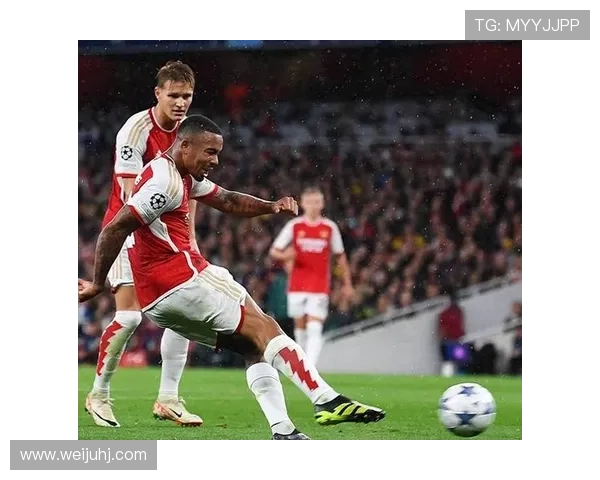 厄德高 vs 德容：中场推进能力与节奏控制差异